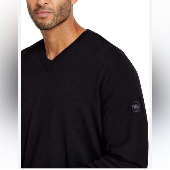 Canada Goose Livorno Black Logo V-Neck Sweater NWT - Picture 1 of 7